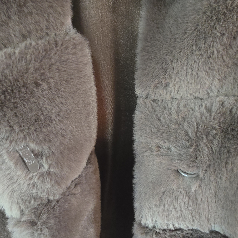 Women's Brown Faux Fur Coat - Picture 7 of 9